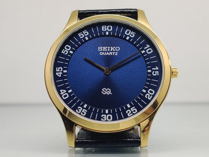 Seiko 5 Black Dial quartz Watch