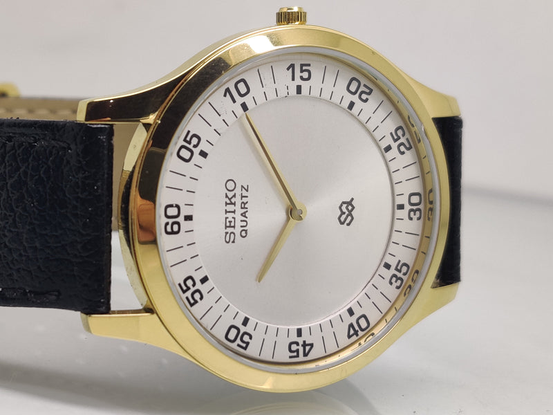 Seiko 5 Black Dial quartz Watch