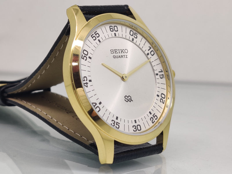 Seiko 5 Black Dial quartz Watch