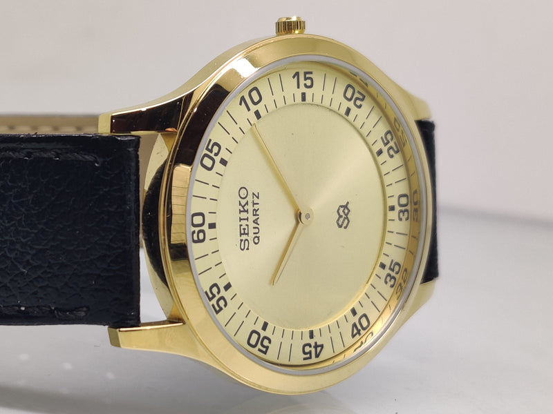 Seiko 5 Black Dial quartz Watch