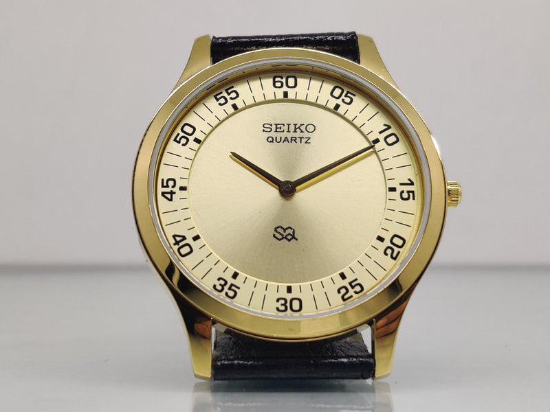 Seiko 5 Black Dial quartz Watch
