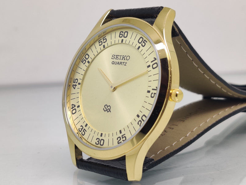 Seiko 5 Black Dial quartz Watch