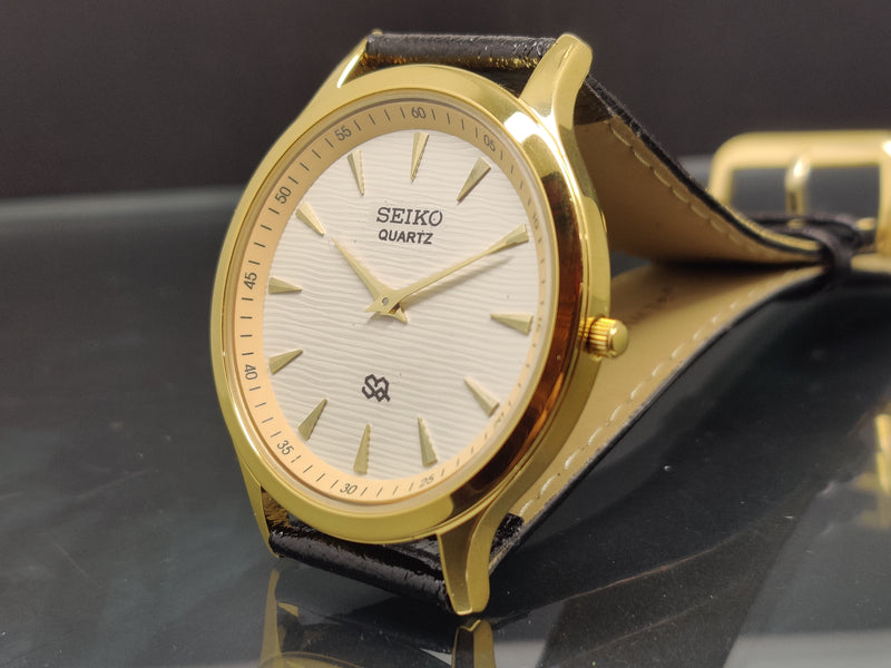 Seiko 5 Black Dial quartz Watch