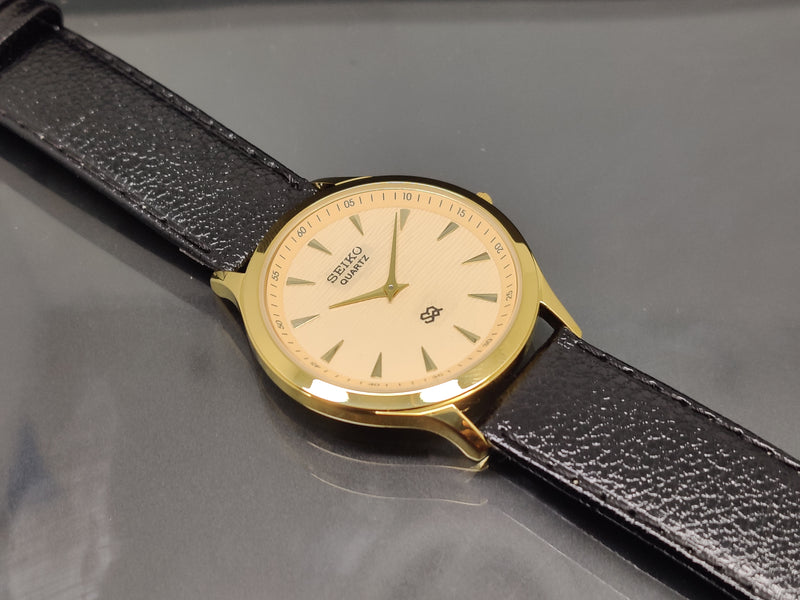 Seiko 5 Black Dial quartz Watch