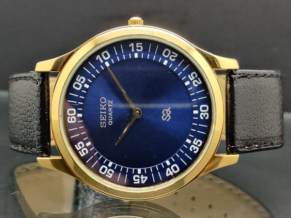 Seiko 5 Black Dial quartz Watch