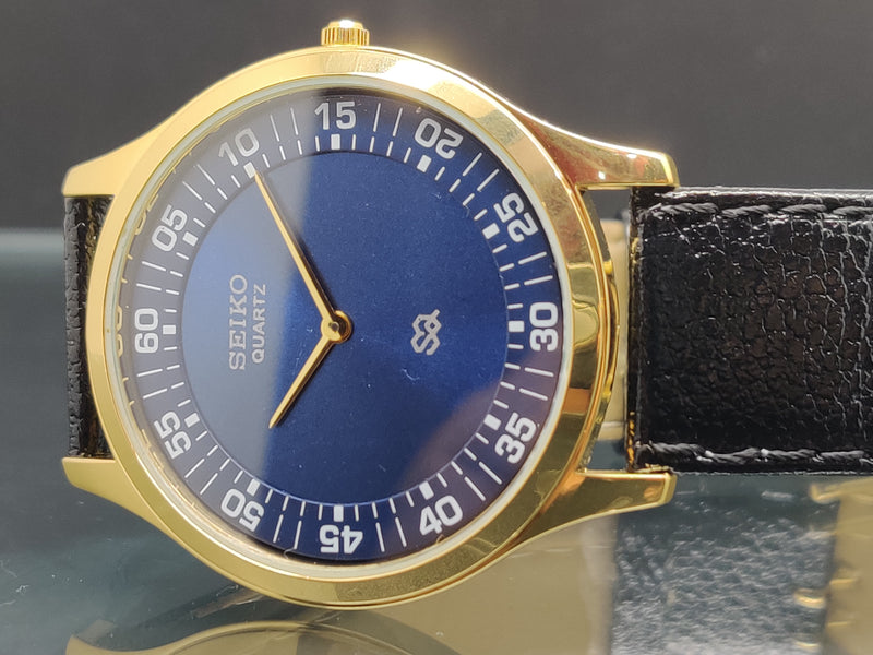 Seiko 5 Black Dial quartz Watch
