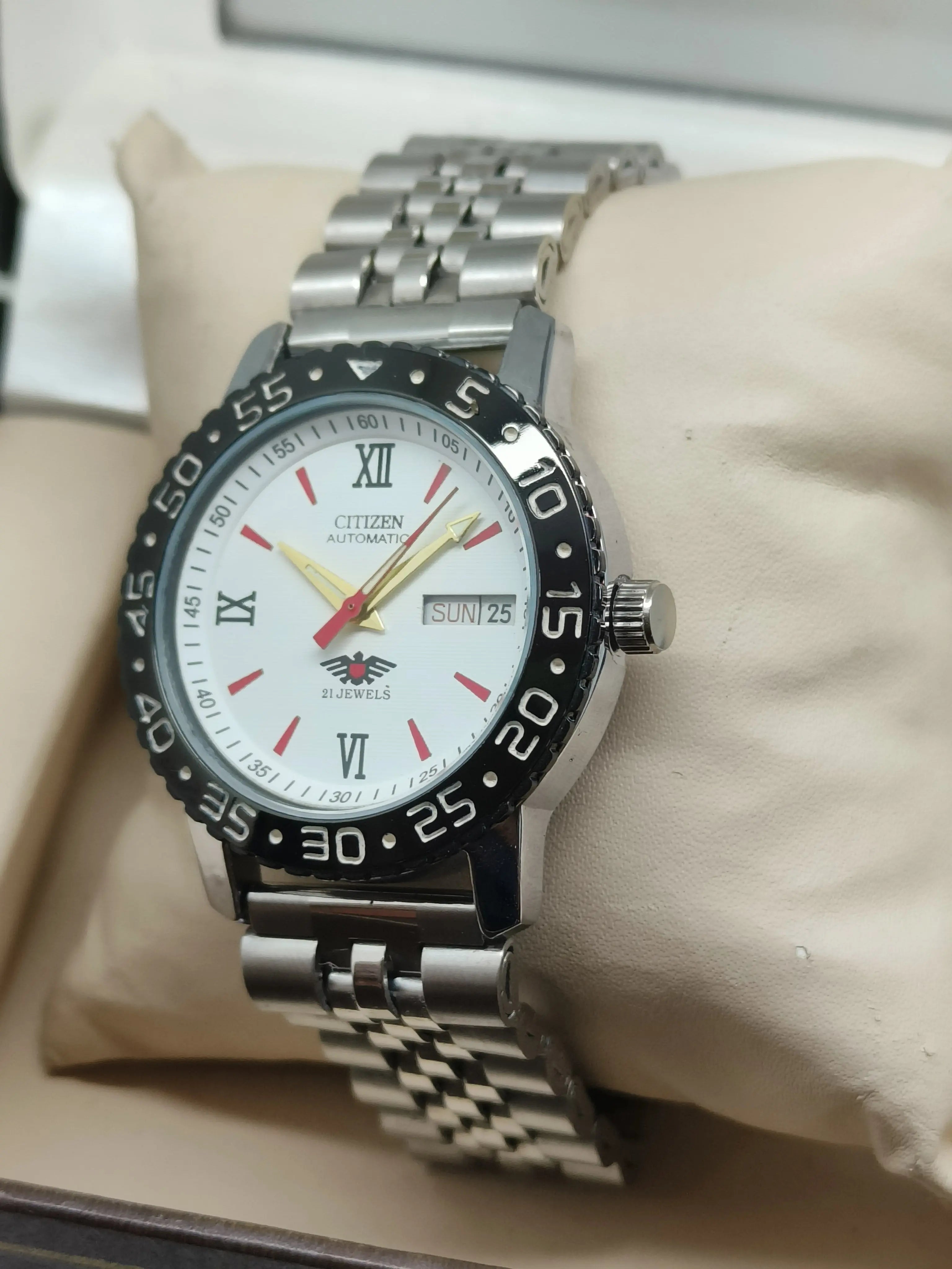 Citizen Eagle 7 Automatic Sports Watch – Day Date Japan Vintage Model National Watches