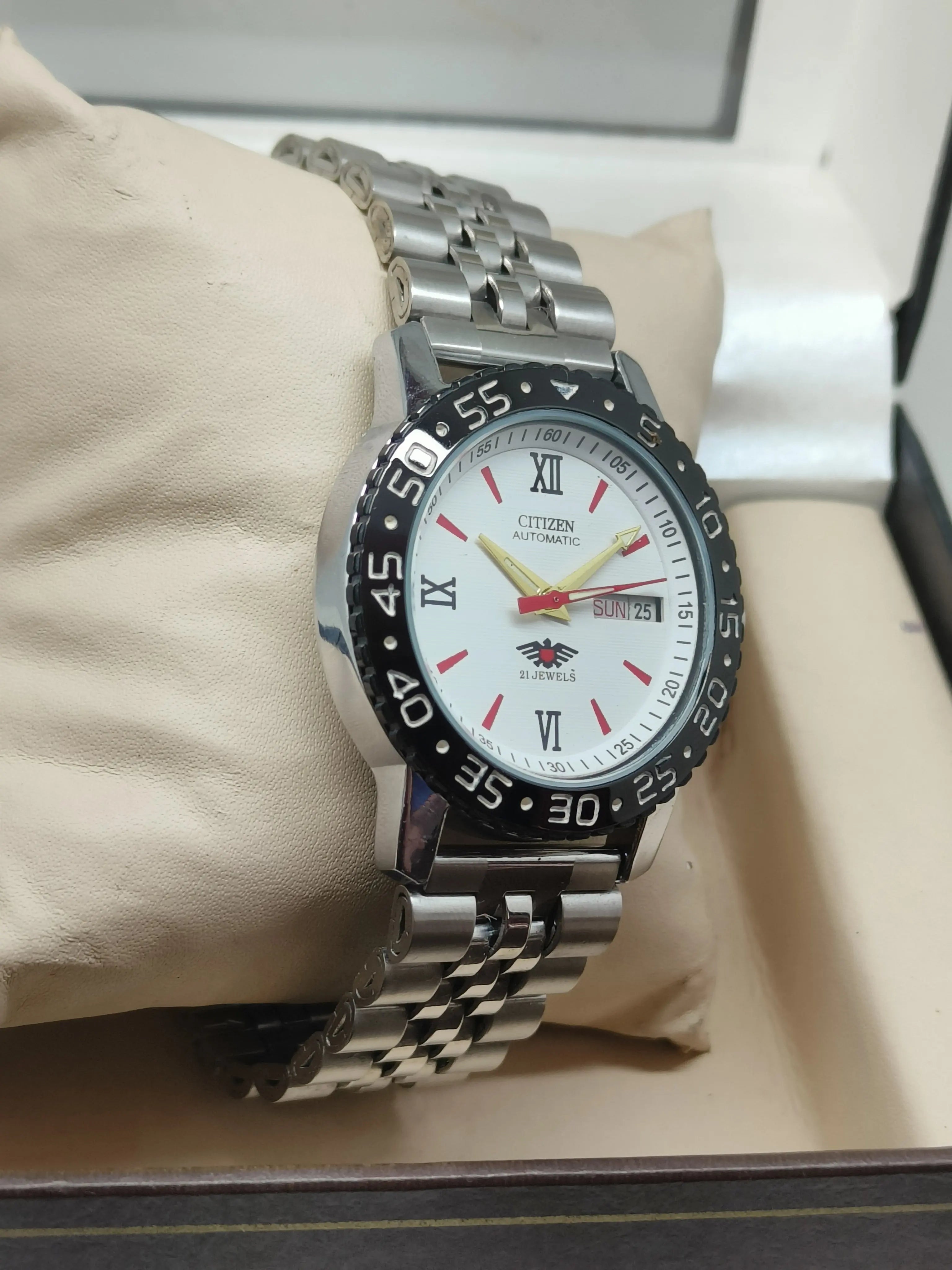 Citizen Eagle 7 Automatic Sports Watch – Day Date Japan Vintage Model National Watches