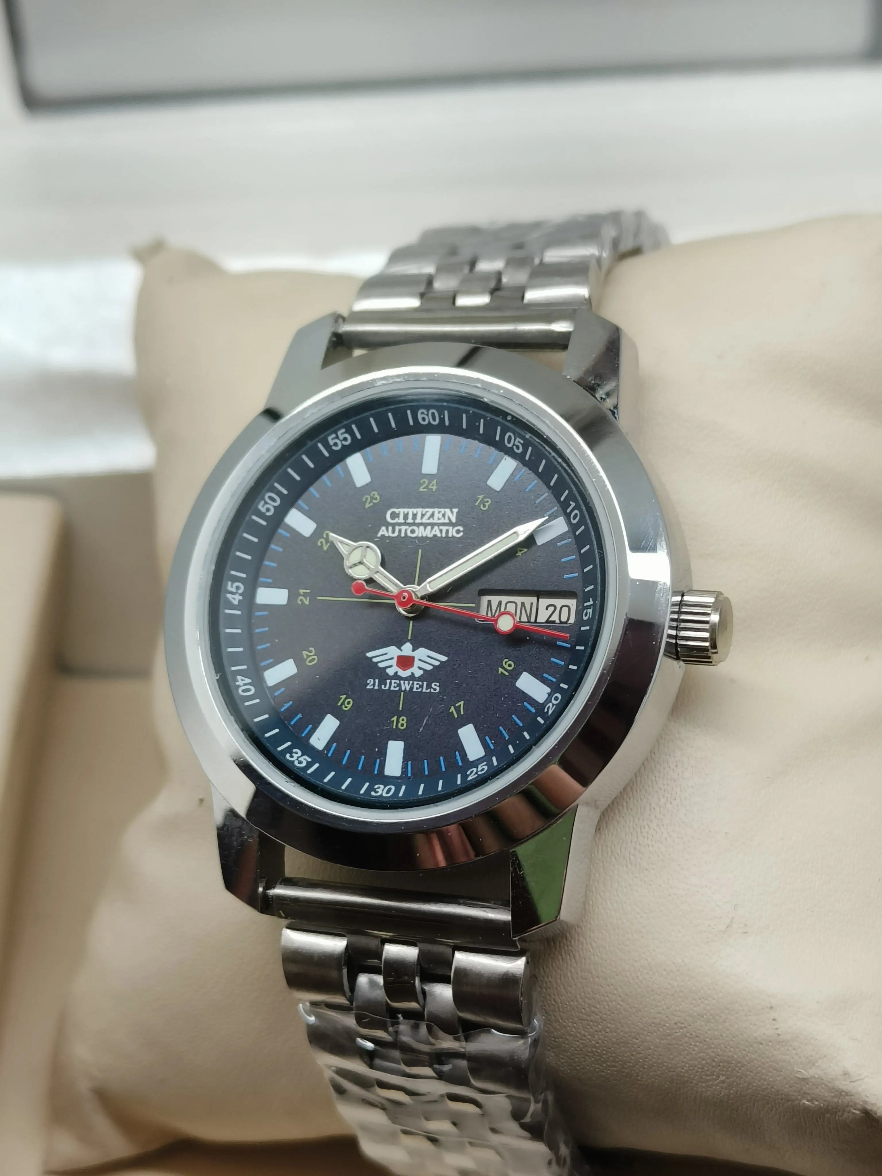 Citizen Eagle 7 Automatic Watch – Stainless Steel Vintage National Watches