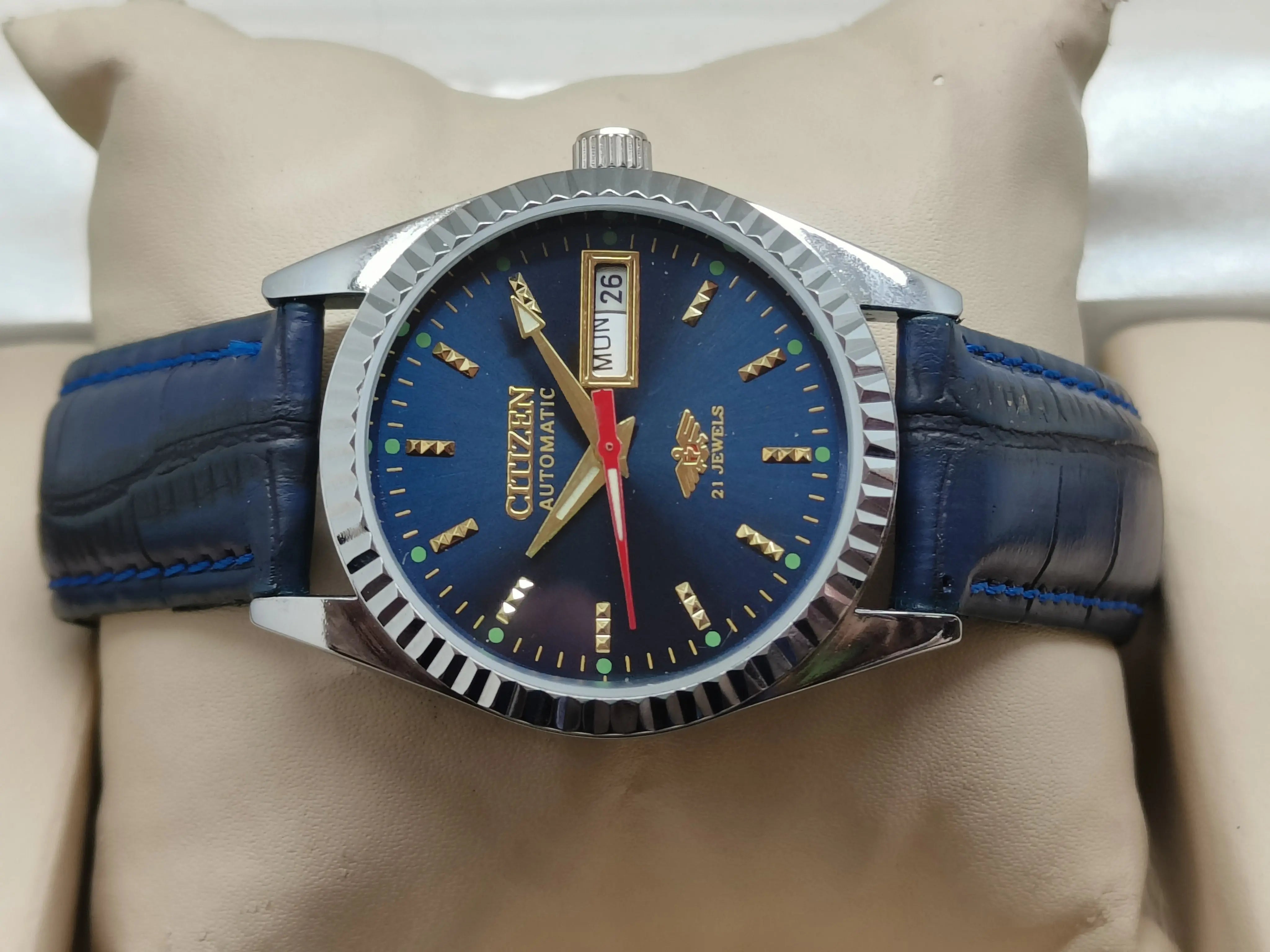 Citizen Eagle Automatic Watch – Men’s Day-Date Japan National Watches