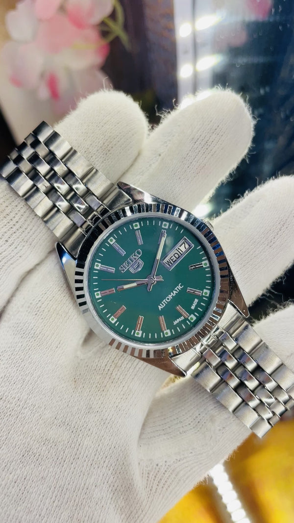 Seiko 5 Automatic Green Dial Refurbished Vintage Japan 17 Jewels Watch