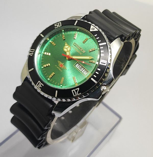 Seiko 5 Black Dial Automatic sports Watch