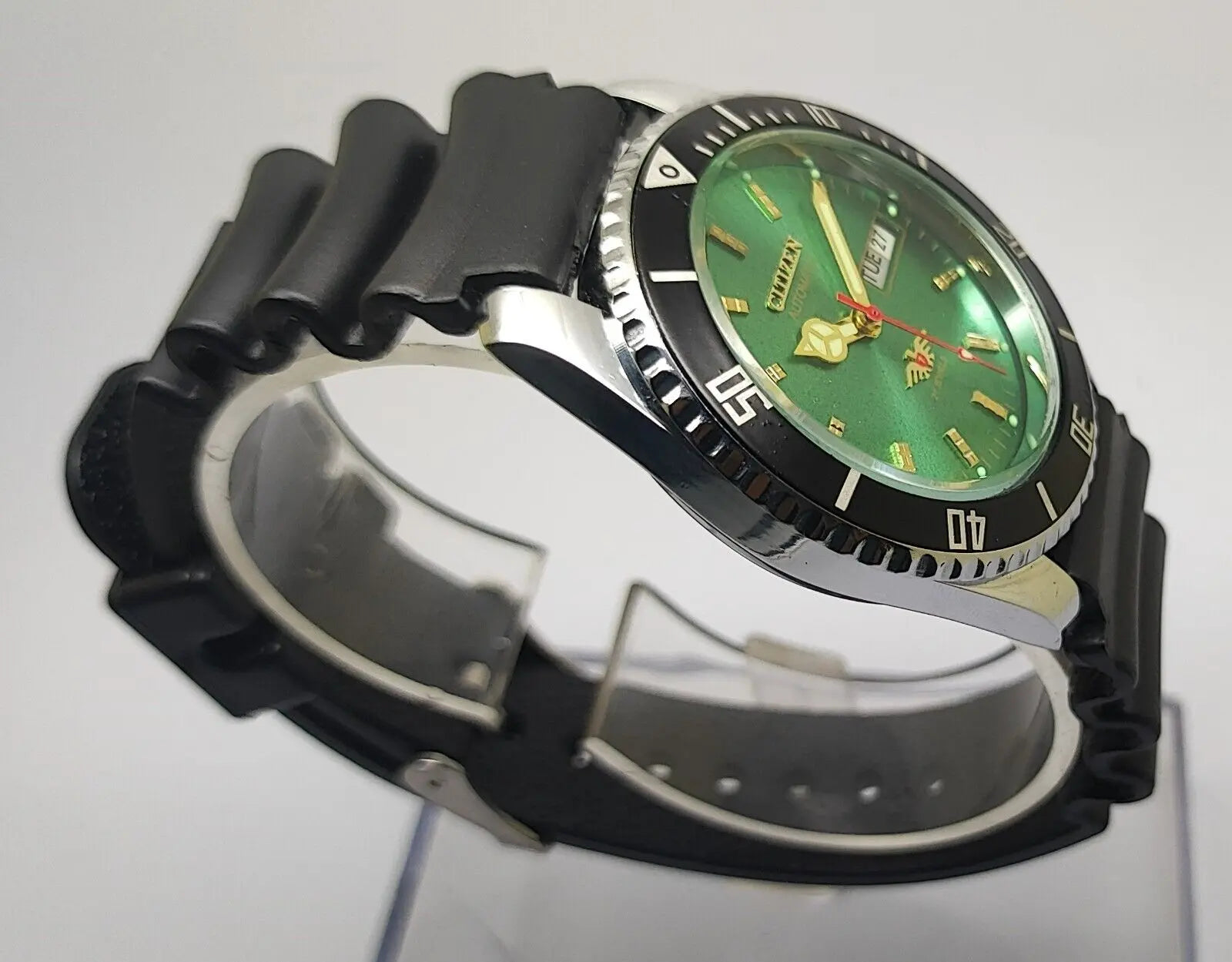 Citizen Sports Automatic Refurbished Watch Vintage Style Reliable Japanese Movement - National Watches