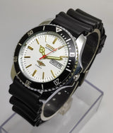 Seiko 5 Black Dial Automatic sports Watch