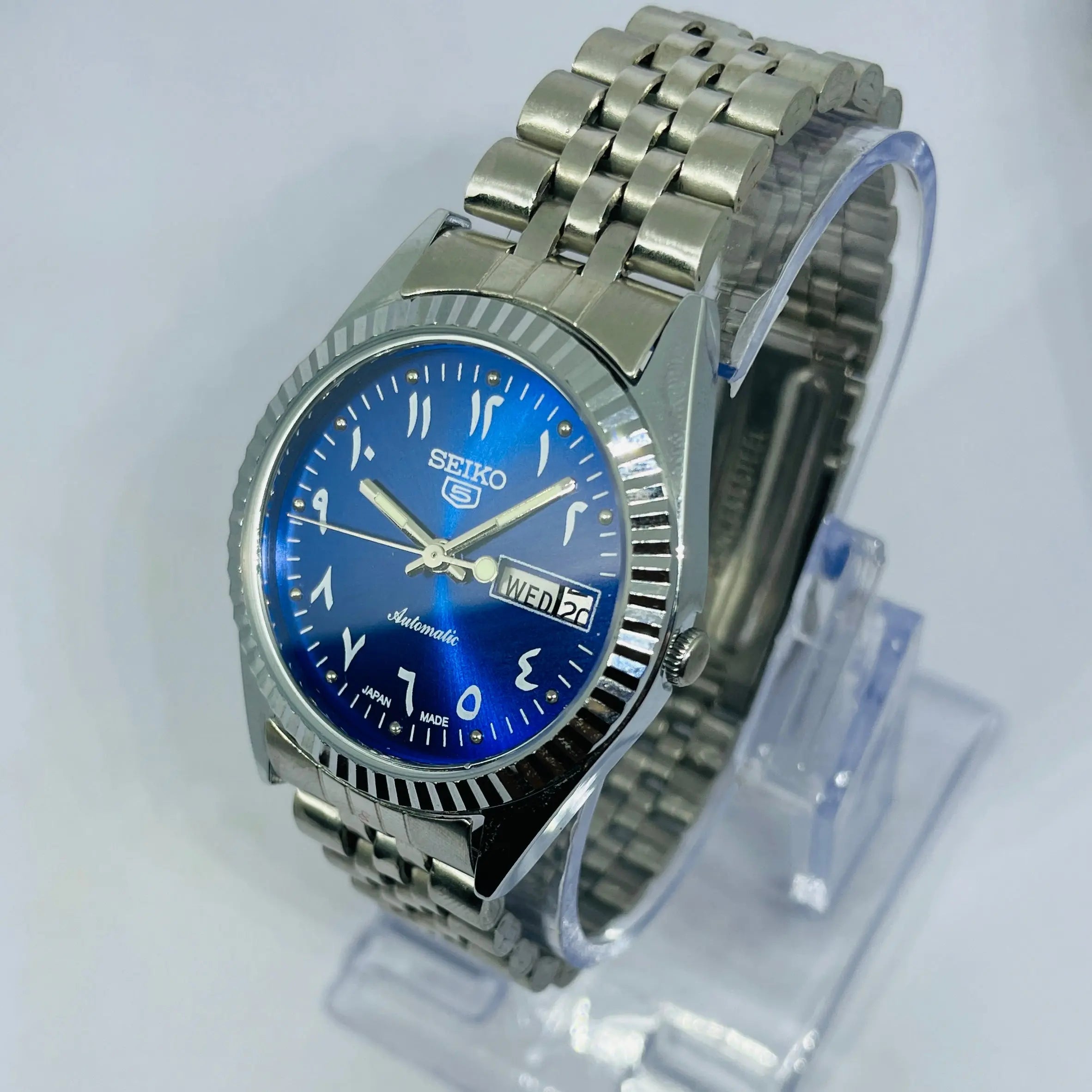 Seiko 5 Automatic Blue Dial Arabic Numerals – Refurbished Japan Vintage Watch | 17 Jewels Original Movement National Watches