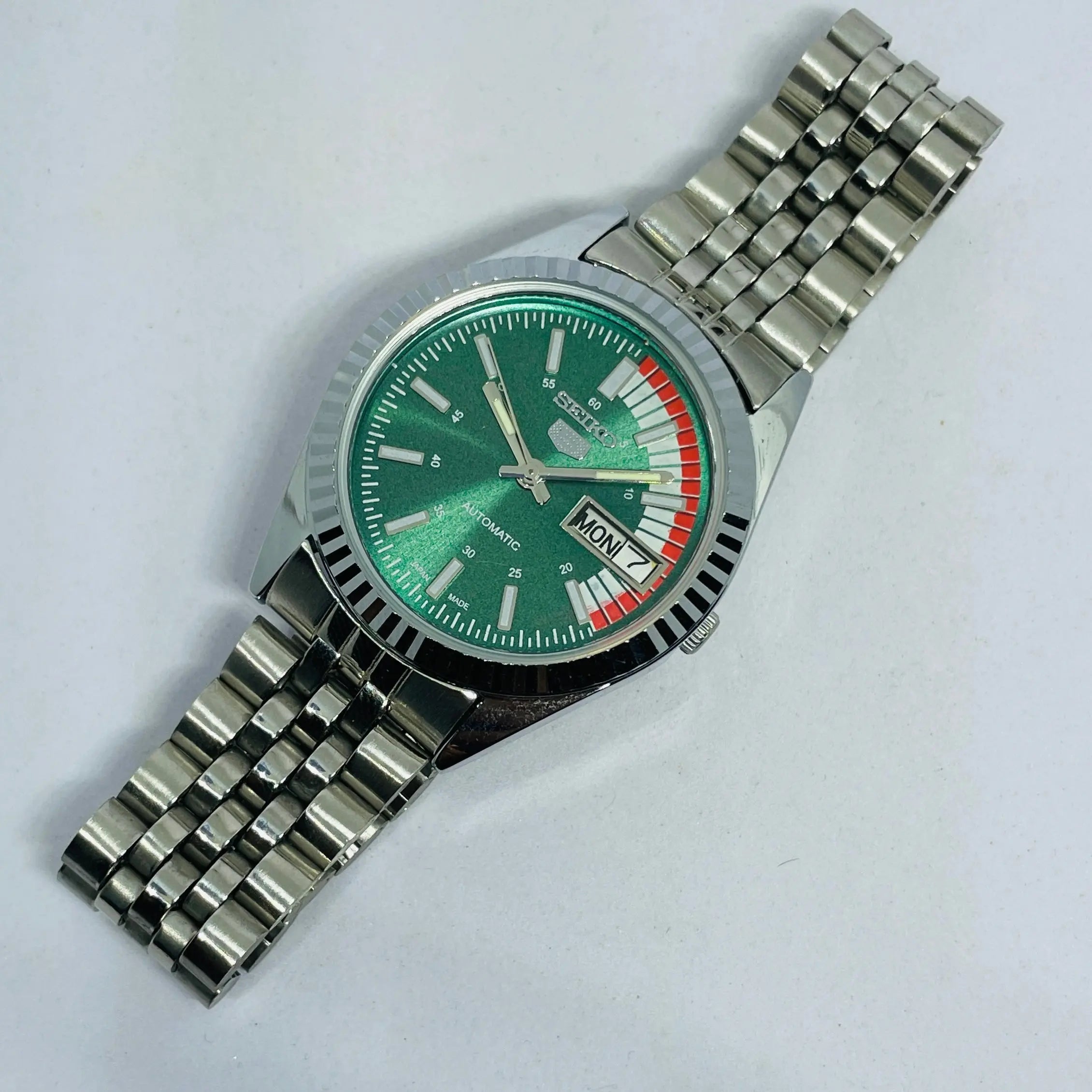 Seiko Racer Vintage Sports Automatic Watch – Original Japan Refurbished National Watches