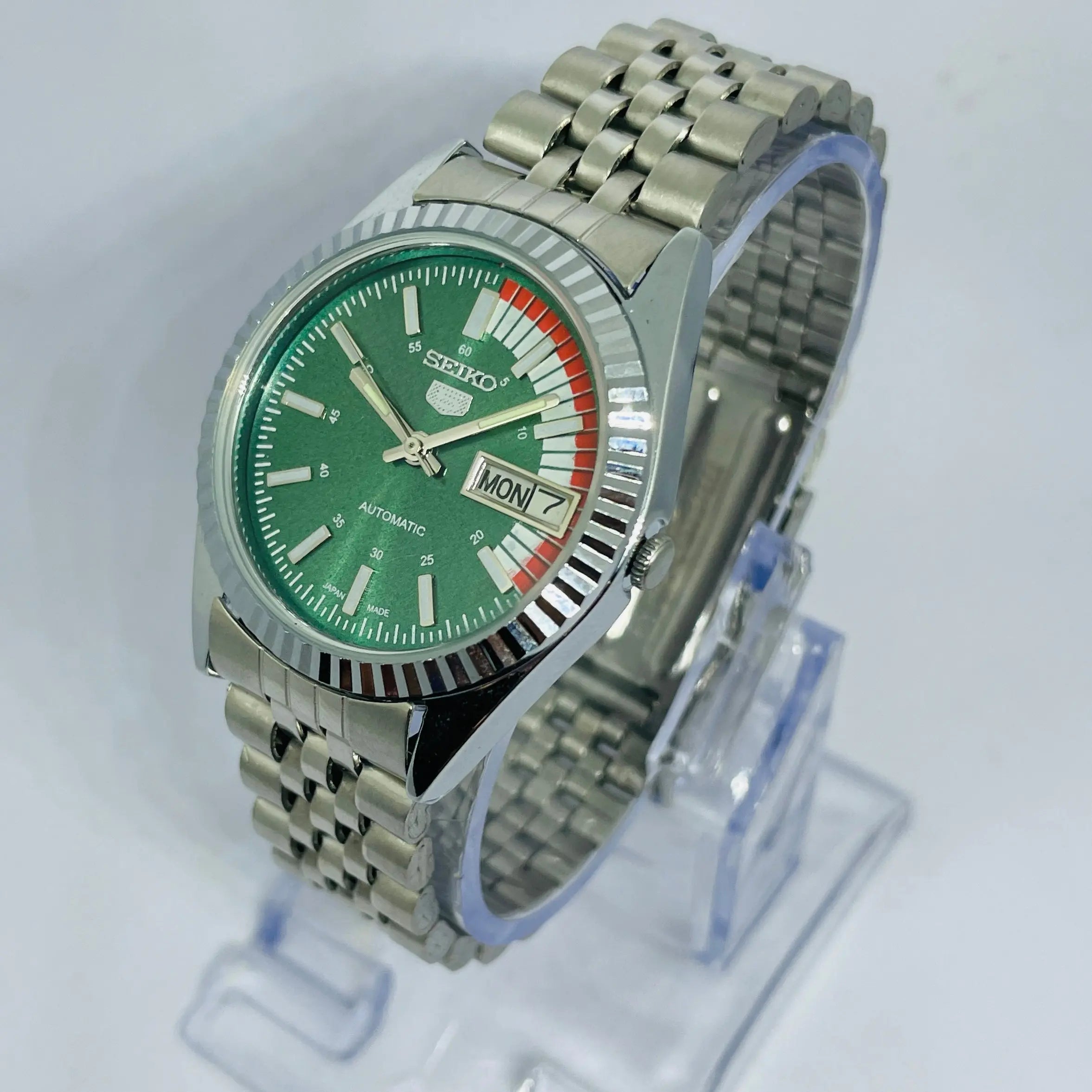 Seiko Racer Vintage Sports Automatic Watch – Original Japan Refurbished National Watches