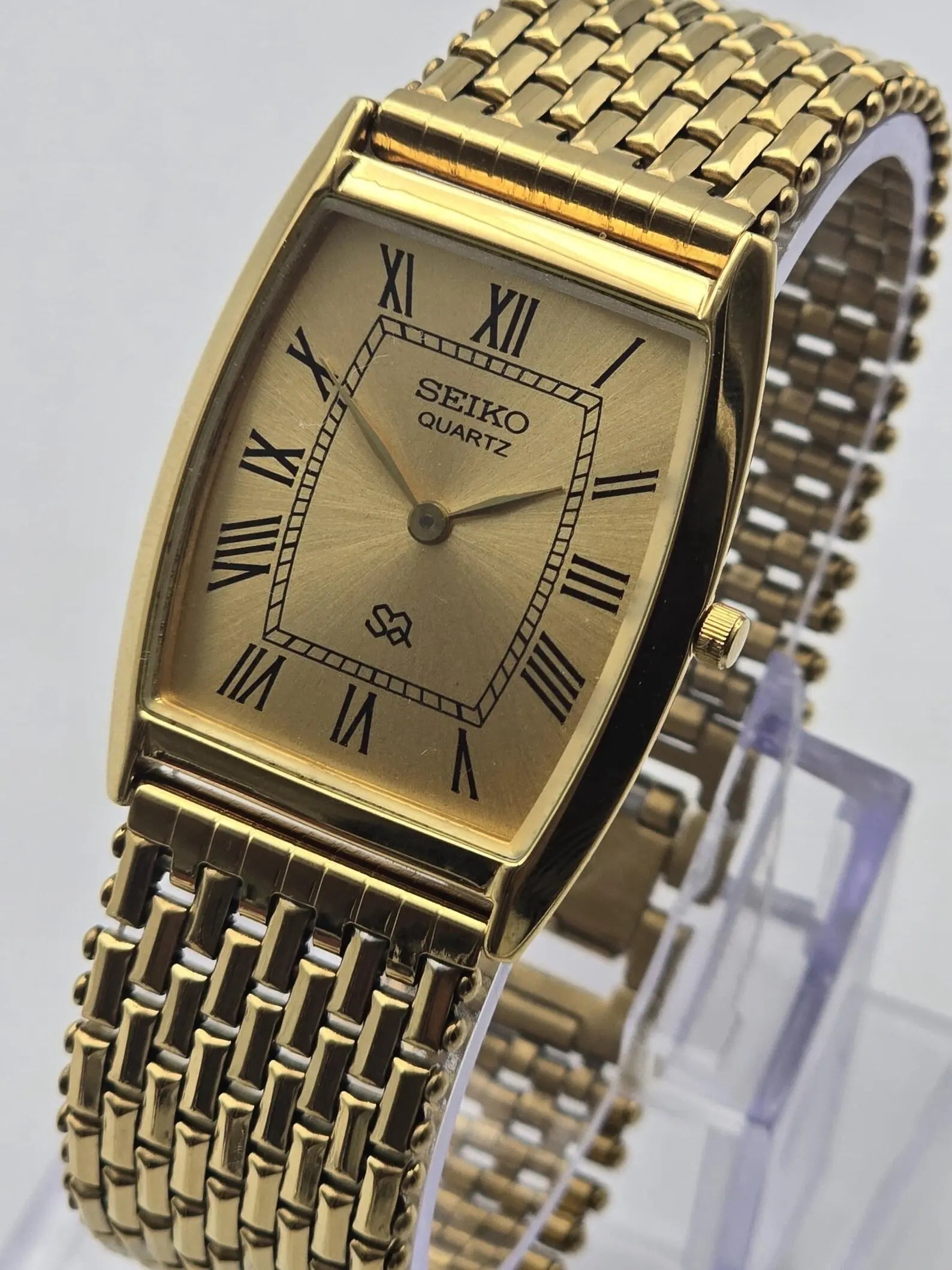 Seiko S23 Vintage Quartz Watch – Luxury Formal Watch for Men National Watches
